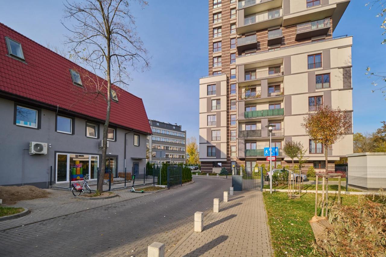 Apartment Wroclaw Krakowska With Balcony And Free Garage By Noclegi Renters Luaran gambar